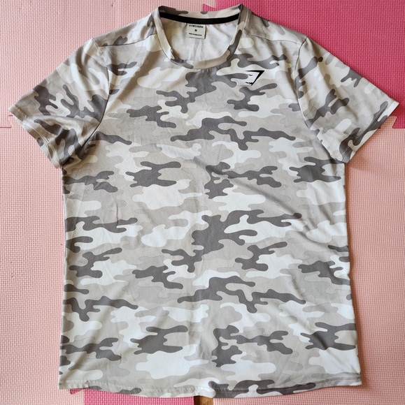 Gymshark Arrival t shirt - Picture 1 of 2